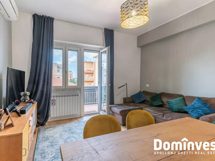 Immagine 5 di Appartamento in vendita  in Via Achille Mauri a Roma