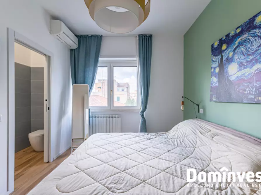 Immagine 8 di Appartamento in vendita  in Via Achille Mauri a Roma