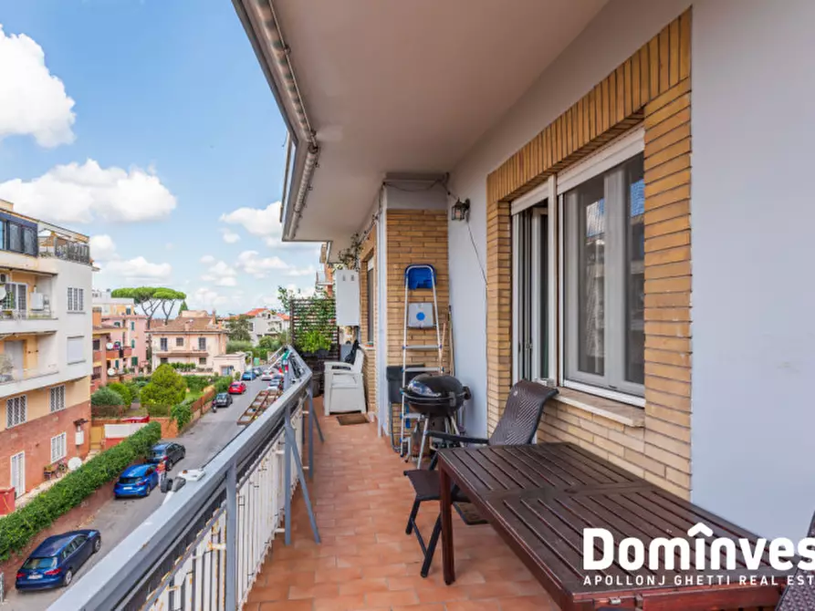 Immagine 29 di Appartamento in vendita  in Via Achille Mauri a Roma