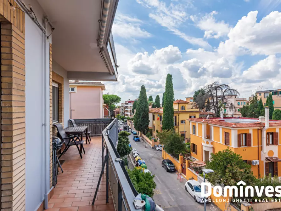 Immagine 33 di Appartamento in vendita  in Via Achille Mauri a Roma