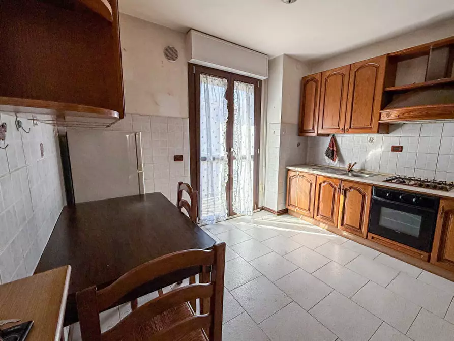 Immagine 8 di Appartamento in vendita  in Via Wolfang Amedeus Mozart a Zibido San Giacomo