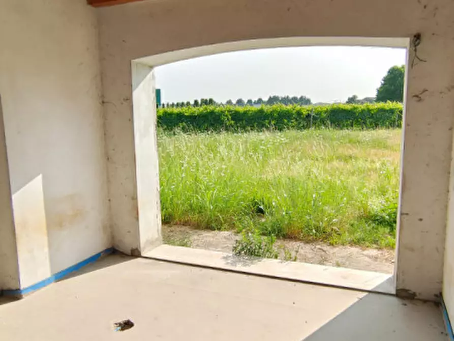 Immagine 12 di Casa indipendente in vendita  a Susegana