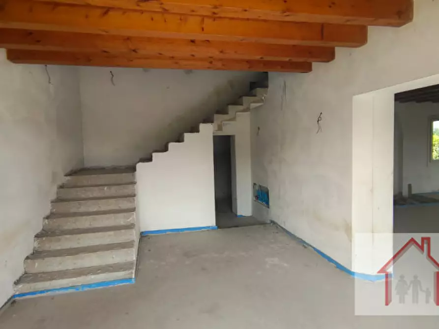 Immagine 16 di Casa indipendente in vendita  a Susegana