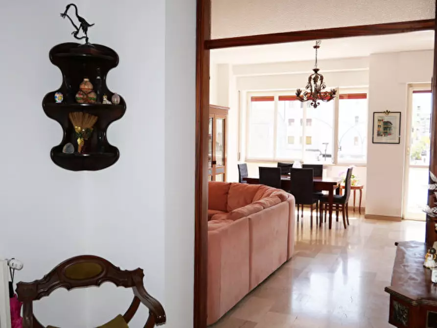 Immagine 12 di Appartamento in vendita  in Via Tibullo a Pescara