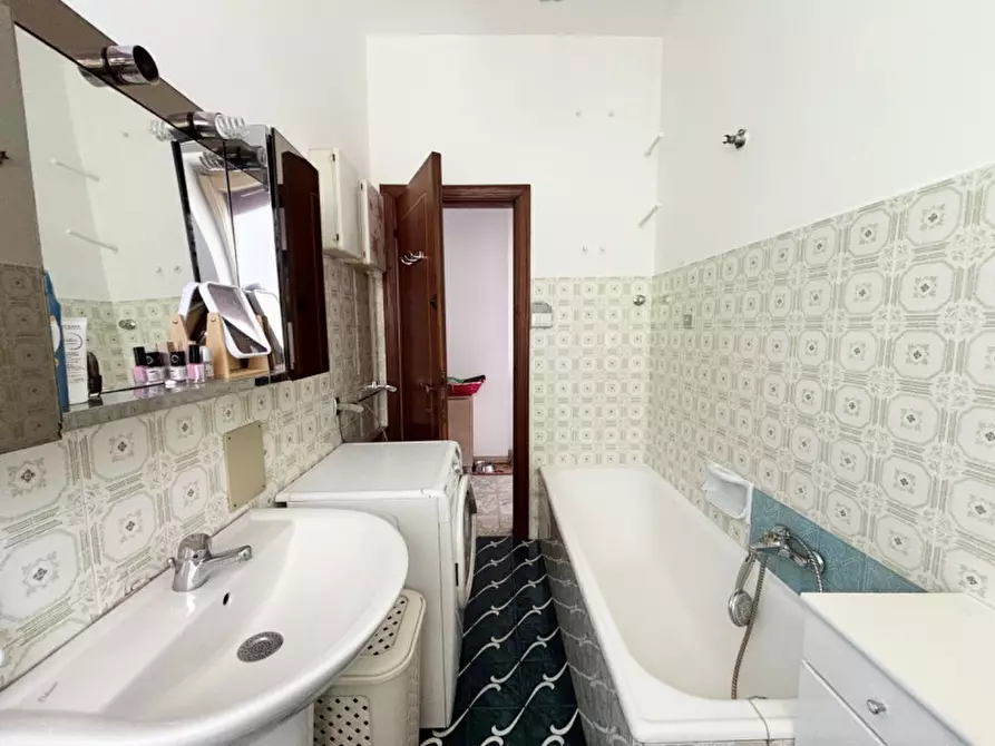 Immagine 15 di Appartamento in vendita  in Via Tibullo a Pescara