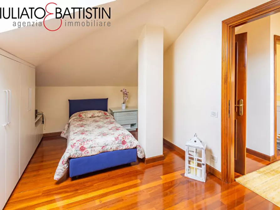 Immagine 38 di Villa in vendita  in Via Legione Antonini a Vicenza