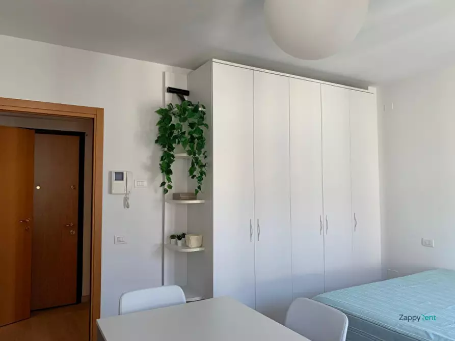 Immagine 6 di Appartamento in affitto  in Via Luigi Calori a Locate Di Triulzi