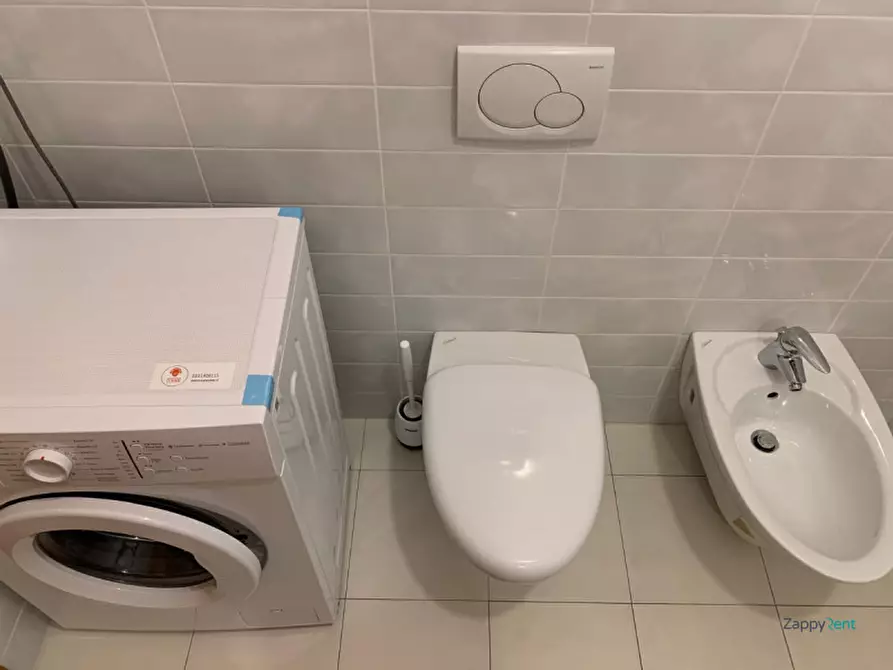 Immagine 13 di Appartamento in affitto  in Via Luigi Calori a Locate Di Triulzi