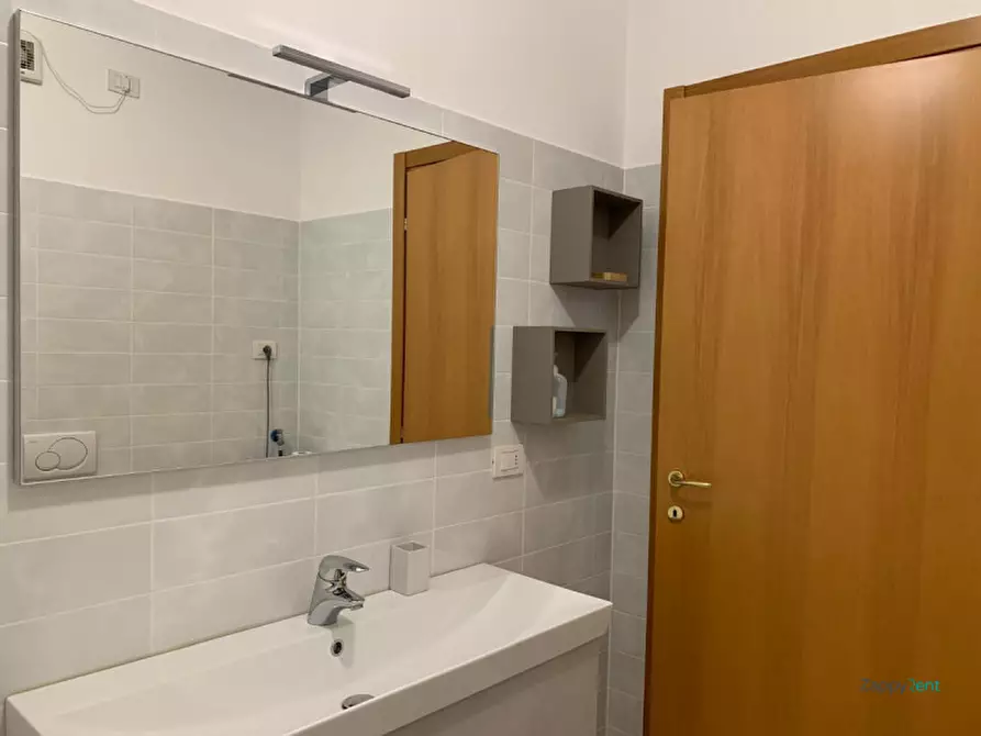 Immagine 15 di Appartamento in affitto  in Via Luigi Calori a Locate Di Triulzi