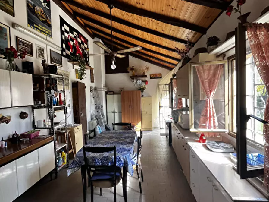 Immagine 2 di Casa indipendente in vendita  in via del lavoro a Budrio