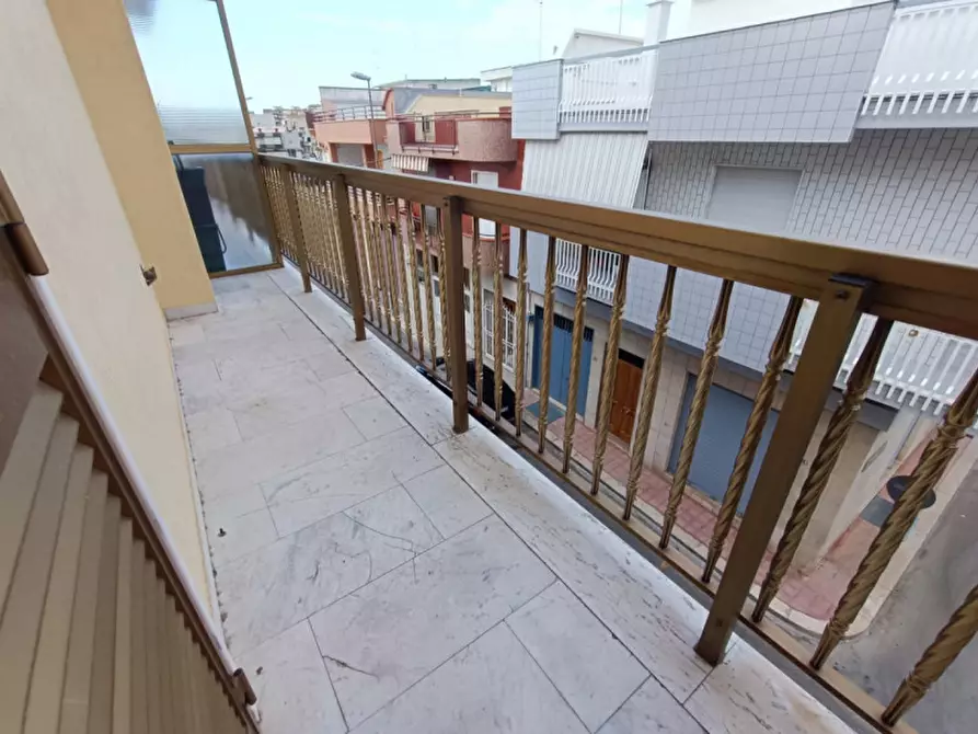 Immagine 4 di Appartamento in vendita  in VIA GIULIO NATTA 25 a Andria