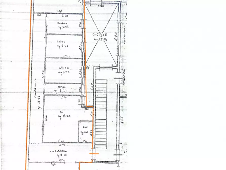 Immagine 9 di Appartamento in vendita  in VIA GIULIO NATTA 25 a Andria