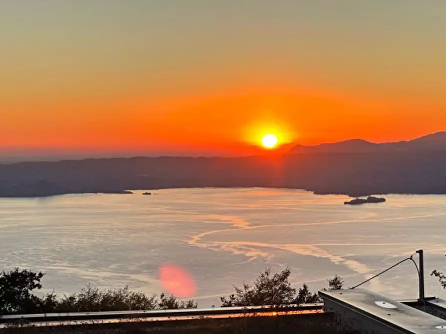 Immagine 2 di Villa in vendita  in Via Capra a San Zeno Di Montagna