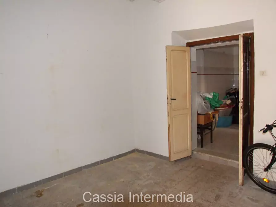 Immagine 6 di Appartamento in vendita  in Via Tor di Floridi 7 a Nepi