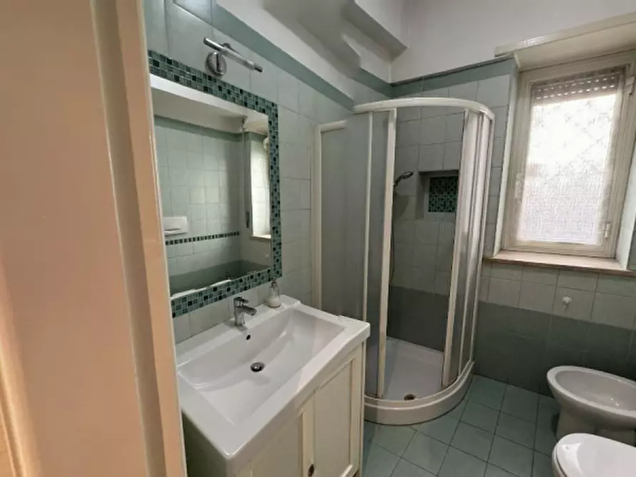 Immagine 21 di Appartamento in affitto  in Via Baldassarre Orero a Roma