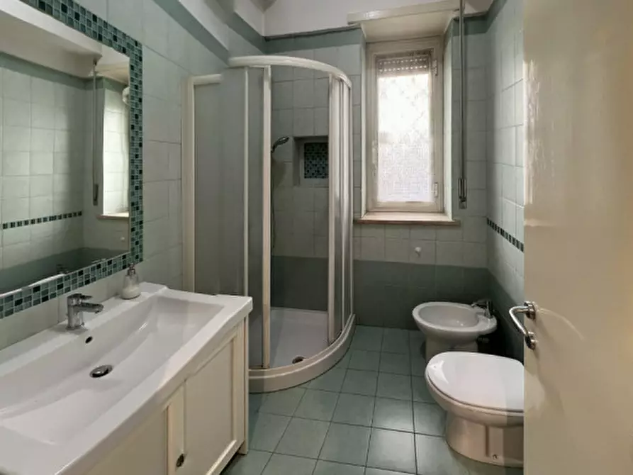 Immagine 25 di Appartamento in affitto  in Via Baldassarre Orero a Roma