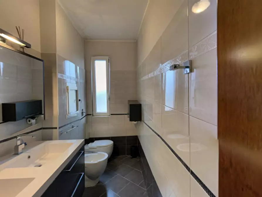 Immagine 14 di Appartamento in affitto  in Via Mario Borsa a Milano