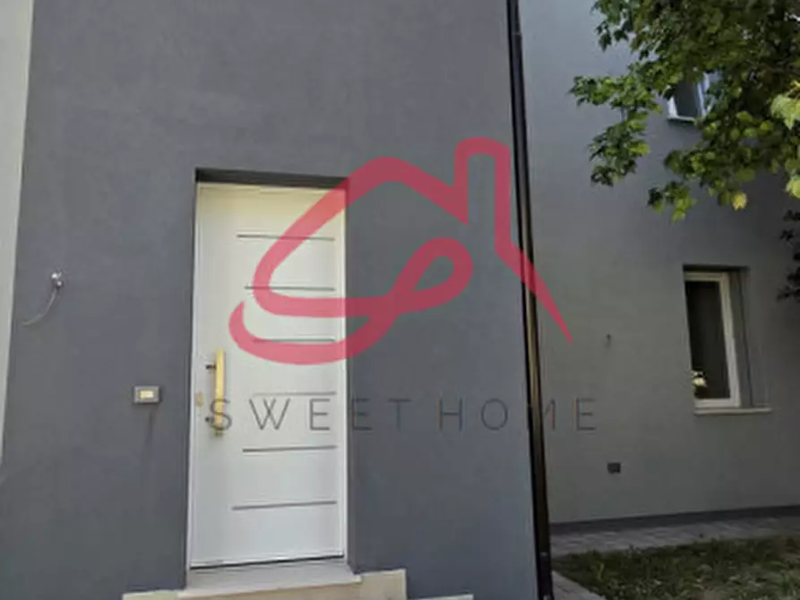 Immagine 4 di Casa indipendente in vendita  in Via Rolandino a Padova