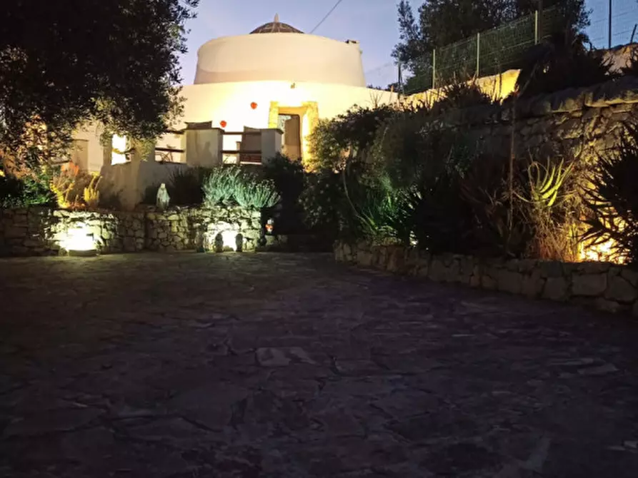 Immagine 24 di Rustico / casale in affitto  in C.da Badessa a Ostuni