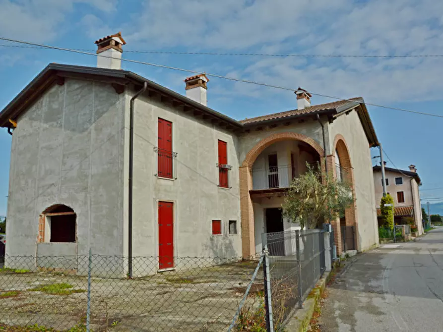 Immagine 1 di Casa bifamiliare in vendita  in Via Caffo a Bressanvido