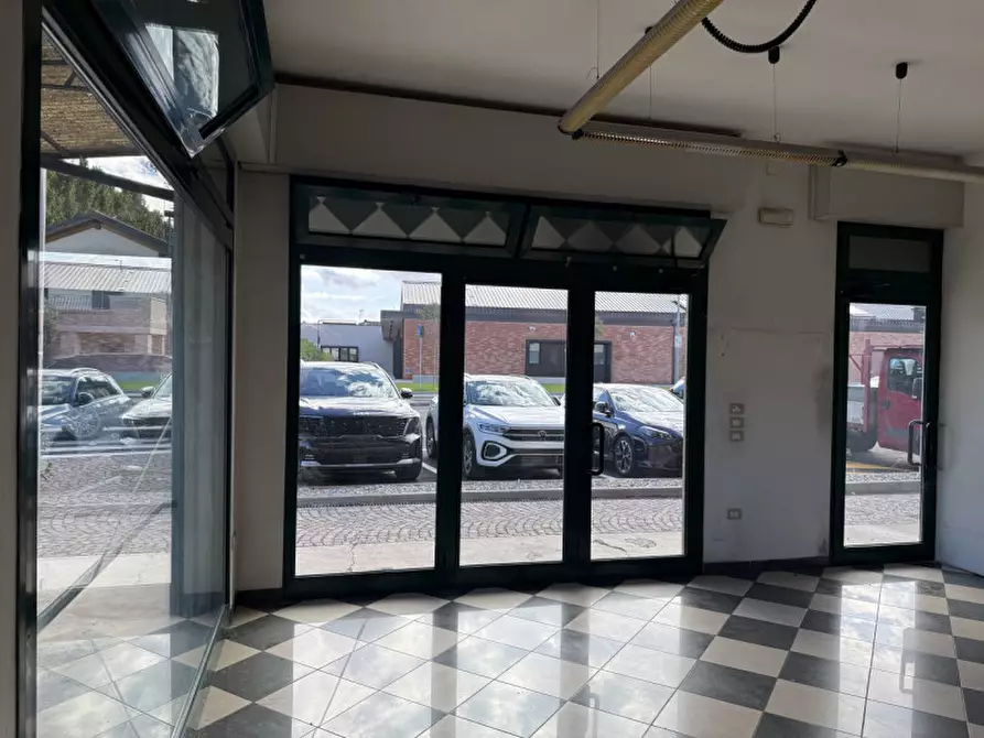 Immagine 6 di Palazzo in vendita  a Noventa Padovana