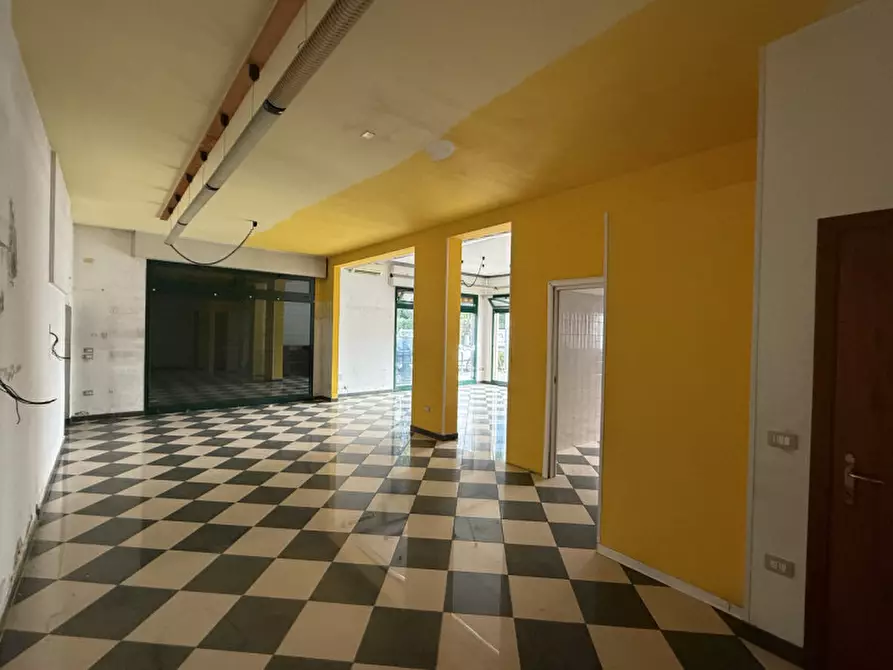 Immagine 12 di Palazzo in vendita  a Noventa Padovana