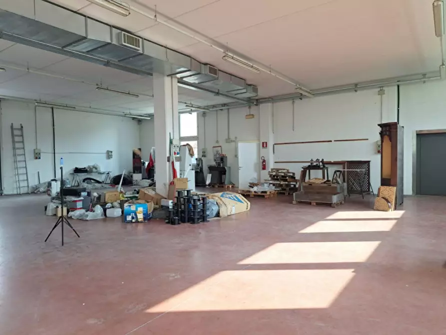 Immagine 4 di Capannone industriale in vendita  in Strada Marchesane, 297, 36061 Bassano del Grappa VI, Italia a Bassano Del Grappa