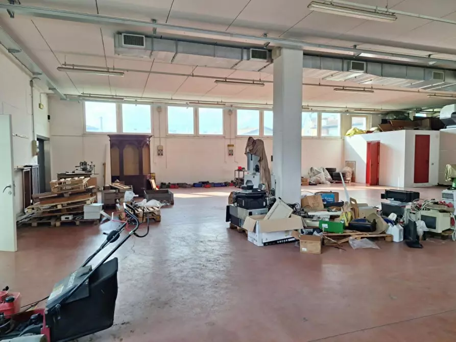 Immagine 7 di Capannone industriale in vendita  in Strada Marchesane, 297, 36061 Bassano del Grappa VI, Italia a Bassano Del Grappa