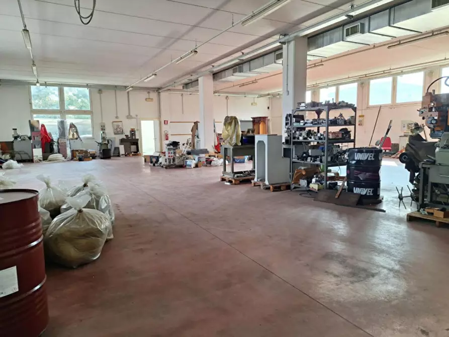 Immagine 8 di Capannone industriale in vendita  in Strada Marchesane, 297, 36061 Bassano del Grappa VI, Italia a Bassano Del Grappa