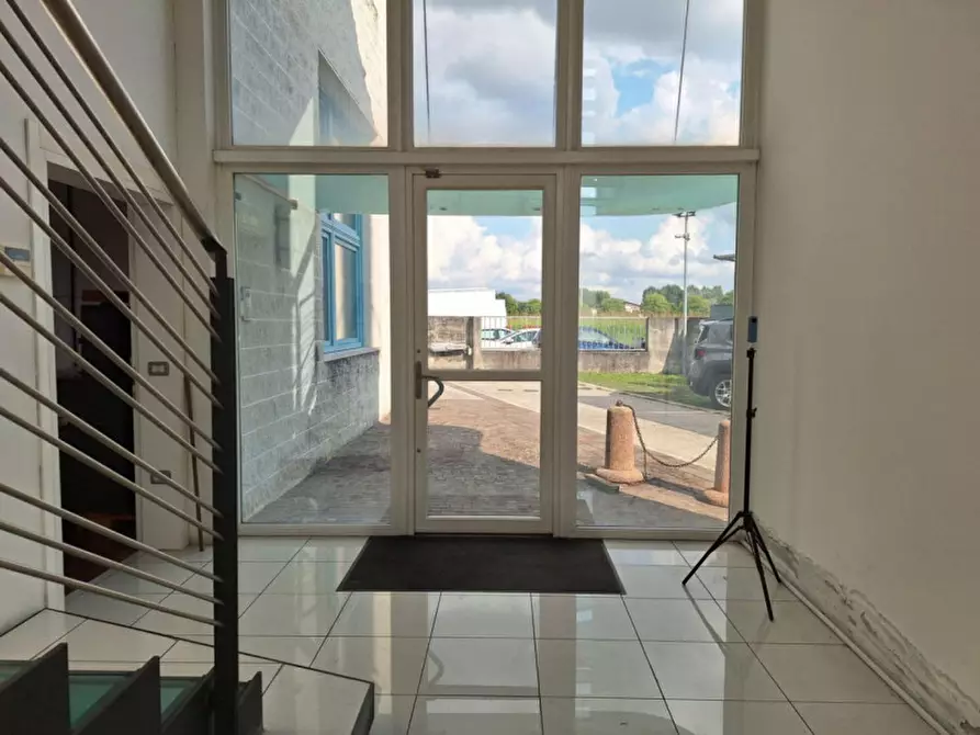 Immagine 10 di Capannone industriale in vendita  in Strada Marchesane, 297, 36061 Bassano del Grappa VI, Italia a Bassano Del Grappa