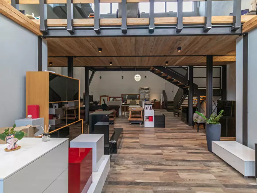 Immagine 1 di Capannone industriale in vendita  in Via Mori a Budrio