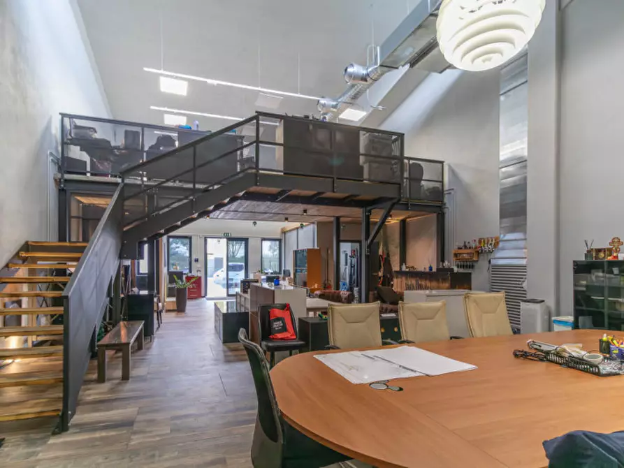 Immagine 8 di Capannone industriale in vendita  in Via Mori a Budrio