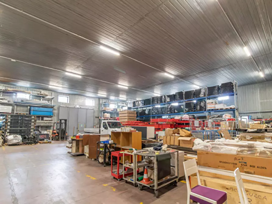 Immagine 13 di Capannone industriale in vendita  in Via Mori a Budrio