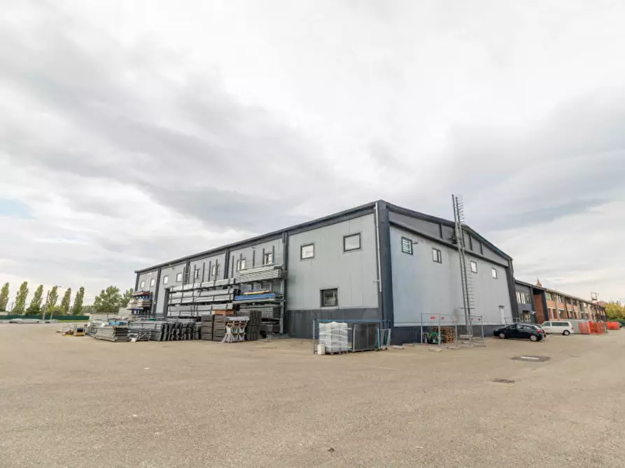 Immagine 21 di Capannone industriale in vendita  in Via Mori a Budrio