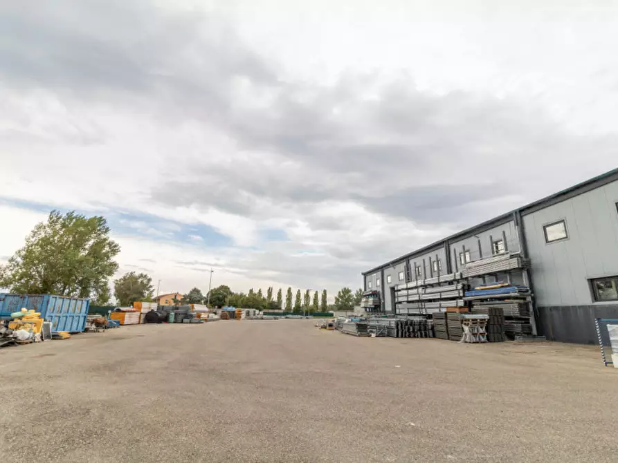 Immagine 22 di Capannone industriale in vendita  in Via Mori a Budrio