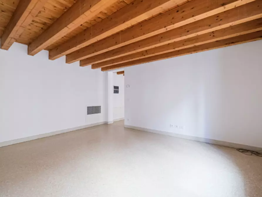 Immagine 2 di Appartamento in vendita  in Contra' San Francesco Vecchio 12 a Vicenza