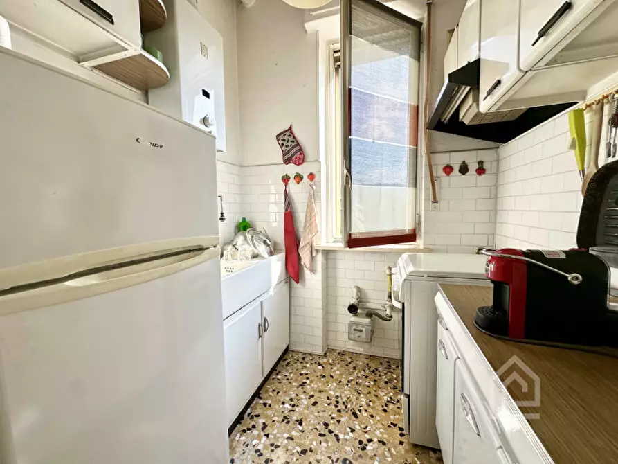 Immagine 11 di Appartamento in vendita  in Strada San Mauro 184 a Torino