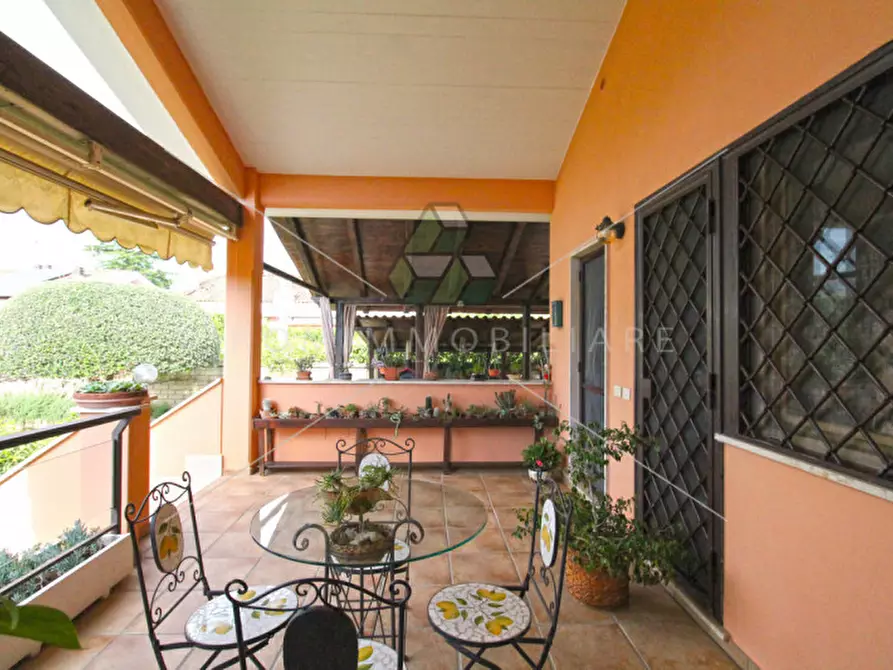 Immagine 20 di Villa in vendita  in Via Gaetano Luporini a Roma