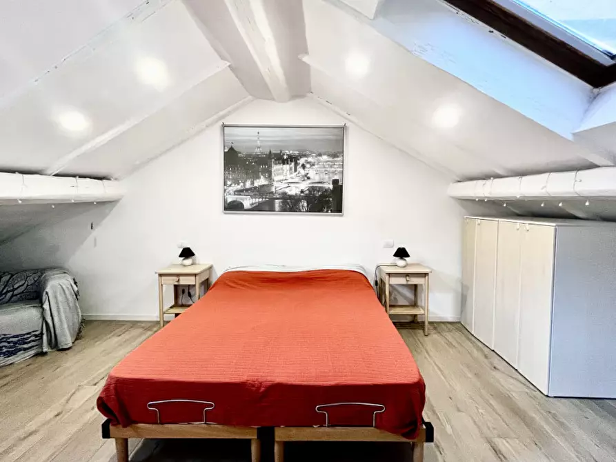 Immagine 13 di Appartamento in affitto  in Via Francesco Rocchi a Bologna