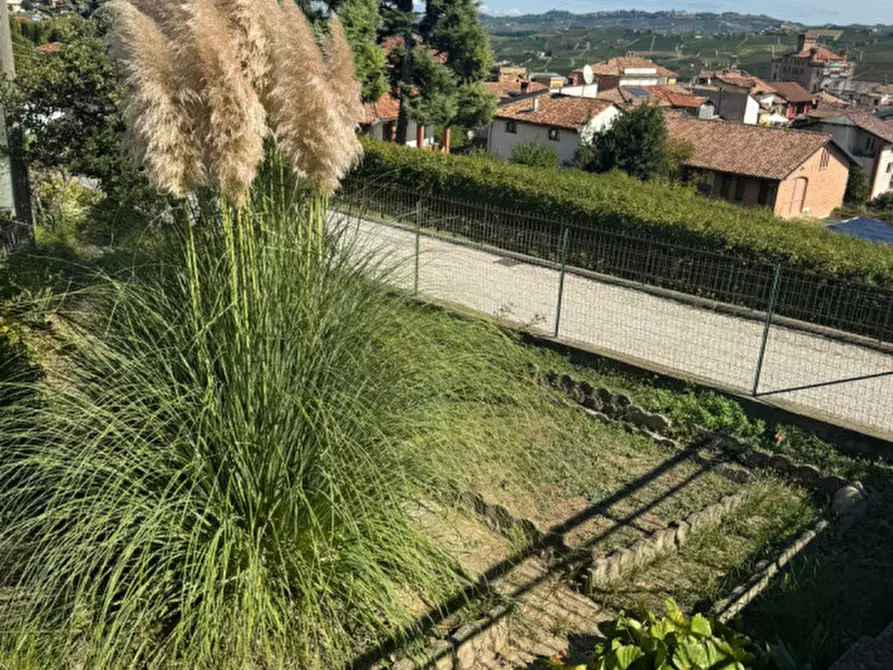 Immagine 9 di Casa indipendente in vendita  in Via Vittorio Veneto 17 a Barolo