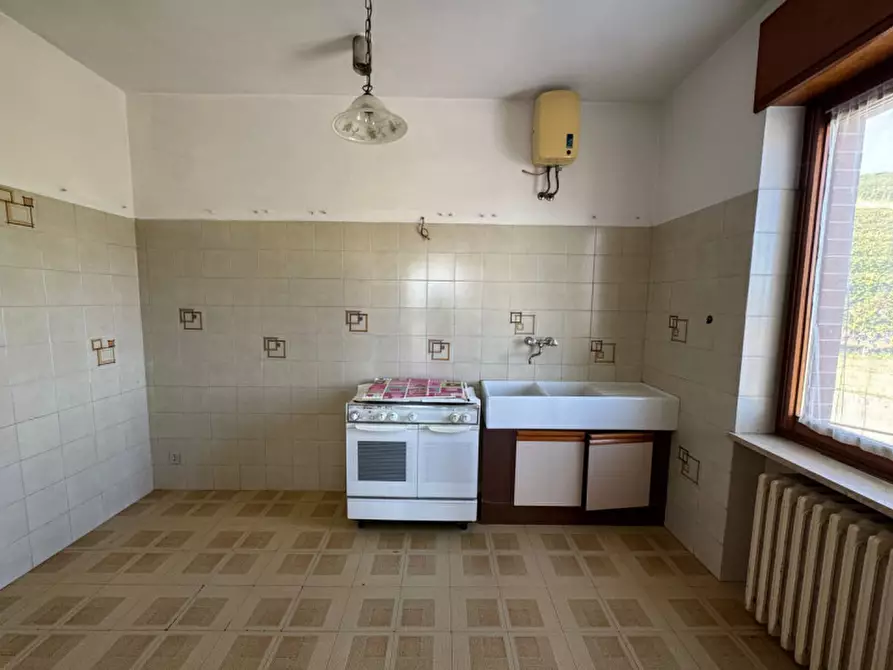 Immagine 15 di Casa indipendente in vendita  in Via Vittorio Veneto 17 a Barolo