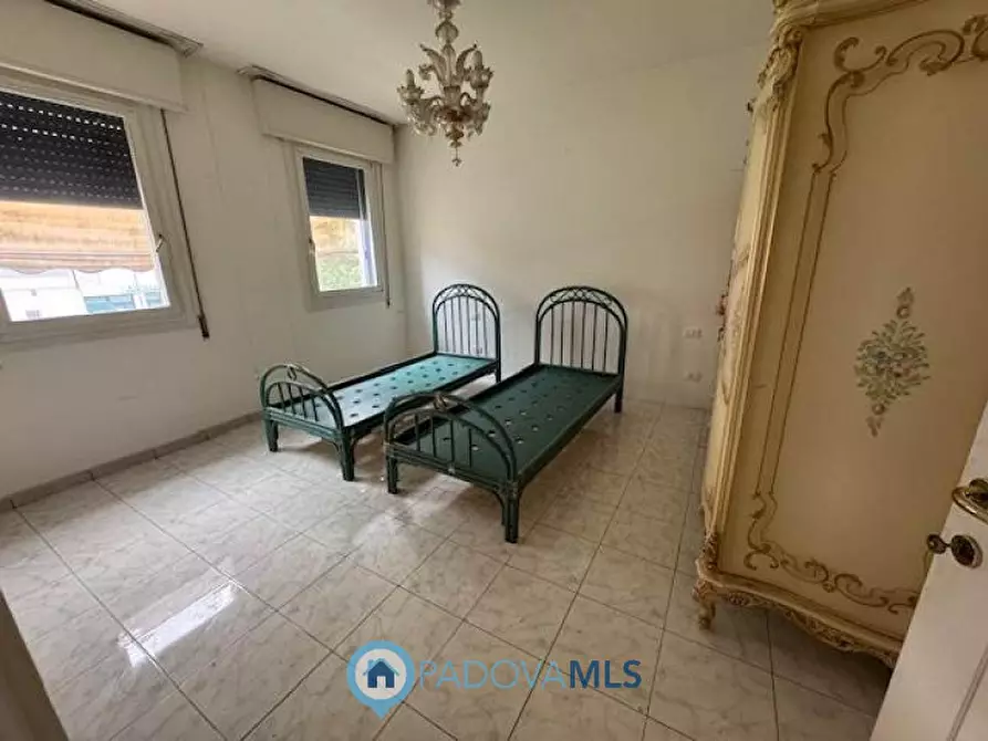 Immagine 9 di Casa indipendente in vendita  in Via Giuseppe Durer a Padova