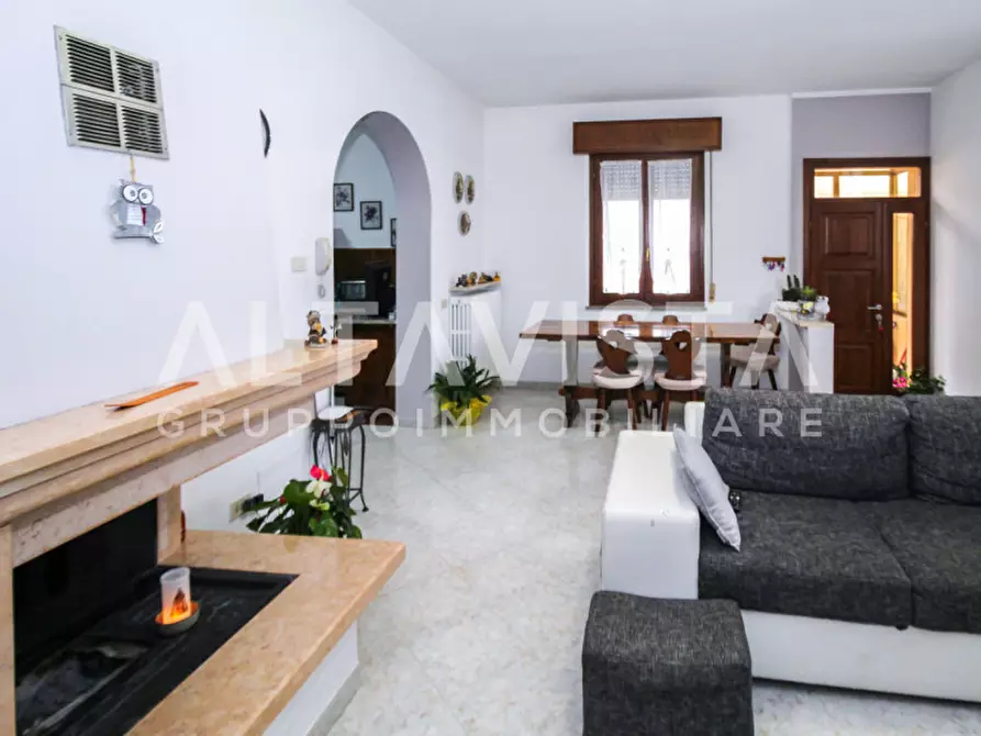 Immagine 2 di Appartamento in vendita  in Via Signorina a Bedizzole