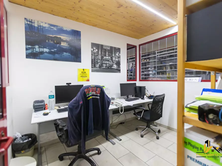 Immagine 13 di Magazzino in affitto  in Via Filippo Brunelleschi a Palermo