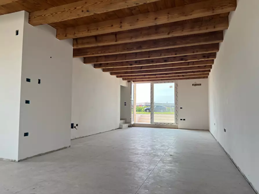 Immagine 3 di Villetta a schiera in vendita  in Via Misanello a Lonigo