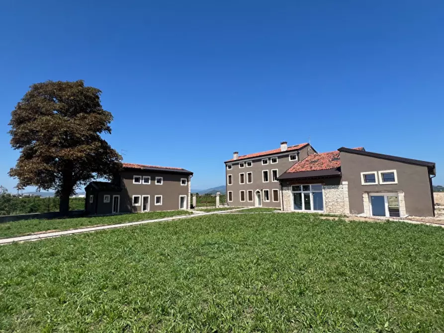 Immagine 14 di Villetta a schiera in vendita  in Via Misanello a Lonigo