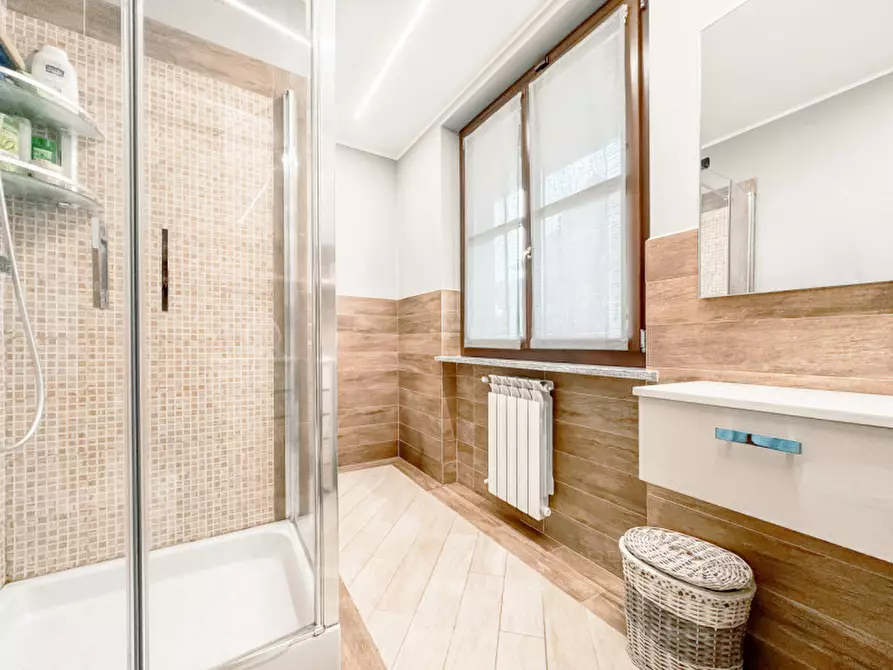 Immagine 10 di Villa in vendita  in Via Antonio Gramsci 71 a Cureggio