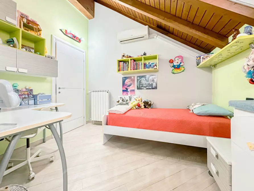 Immagine 20 di Villa in vendita  in Via Antonio Gramsci 71 a Cureggio