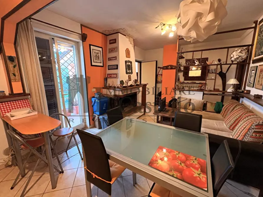 Immagine 3 di Appartamento in vendita  in Via della Vendemmia a Passignano Sul Trasimeno