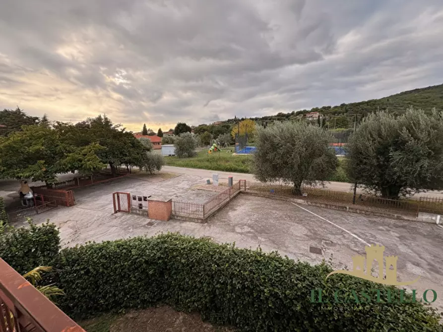 Immagine 16 di Appartamento in vendita  in Via della Vendemmia a Passignano Sul Trasimeno